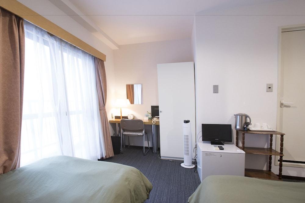 Business Hotel Nishiike Tokyo Exterior photo