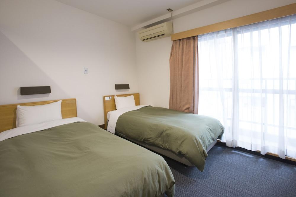 Business Hotel Nishiike Tokyo Exterior photo